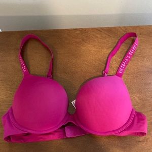 Victoria’s Secret Push-up Bra size 36B